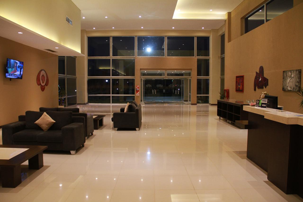 Hotel Casino Rio Uruguay Paso de los Libres Exterior foto